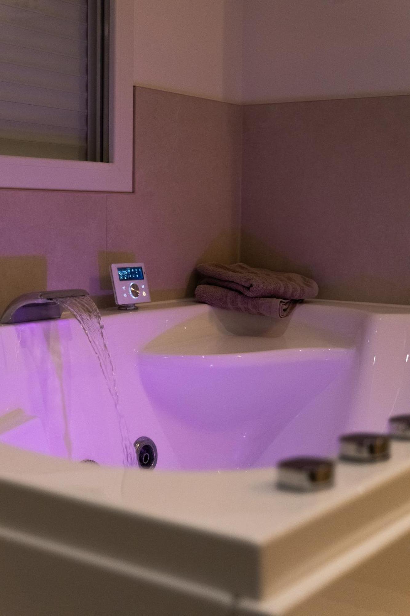 Zen Et Romantique Room - Harmonie Moulins  Zewnętrze zdjęcie